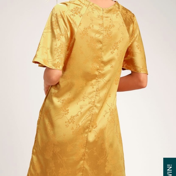 LuLu’s Golden Jacquard Silky Shift Dress - Picture 3 of 11